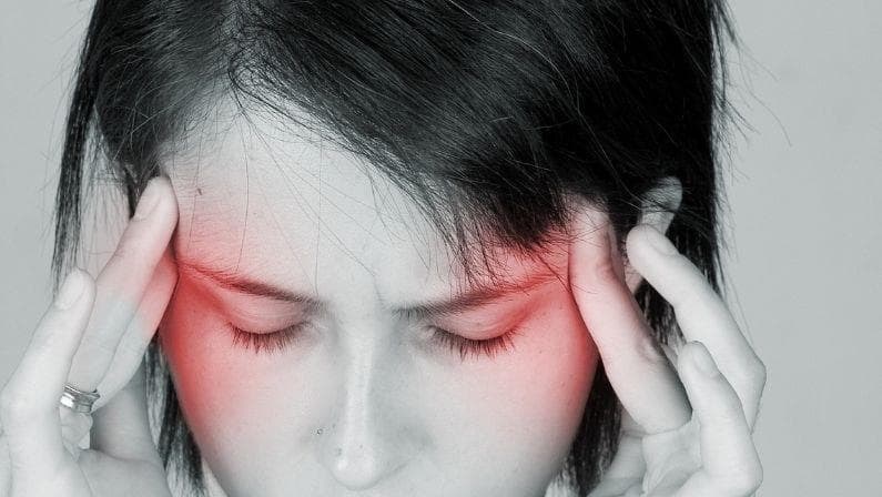 ¿Es posible reducir las migrañas con la alimentación?